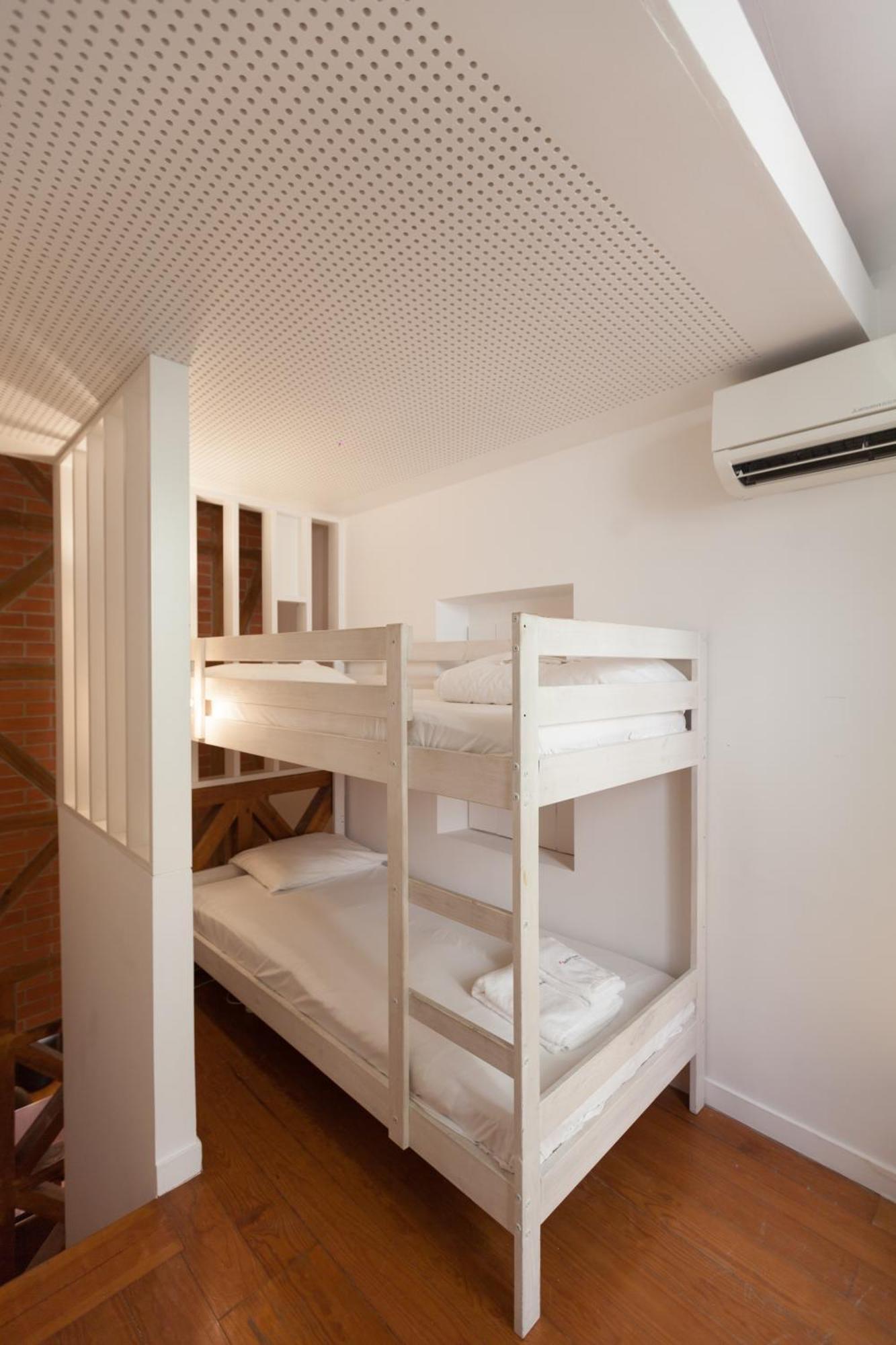 Ferienwohnung Flh Castle Duplex With Terrace Lissabon Exterior foto