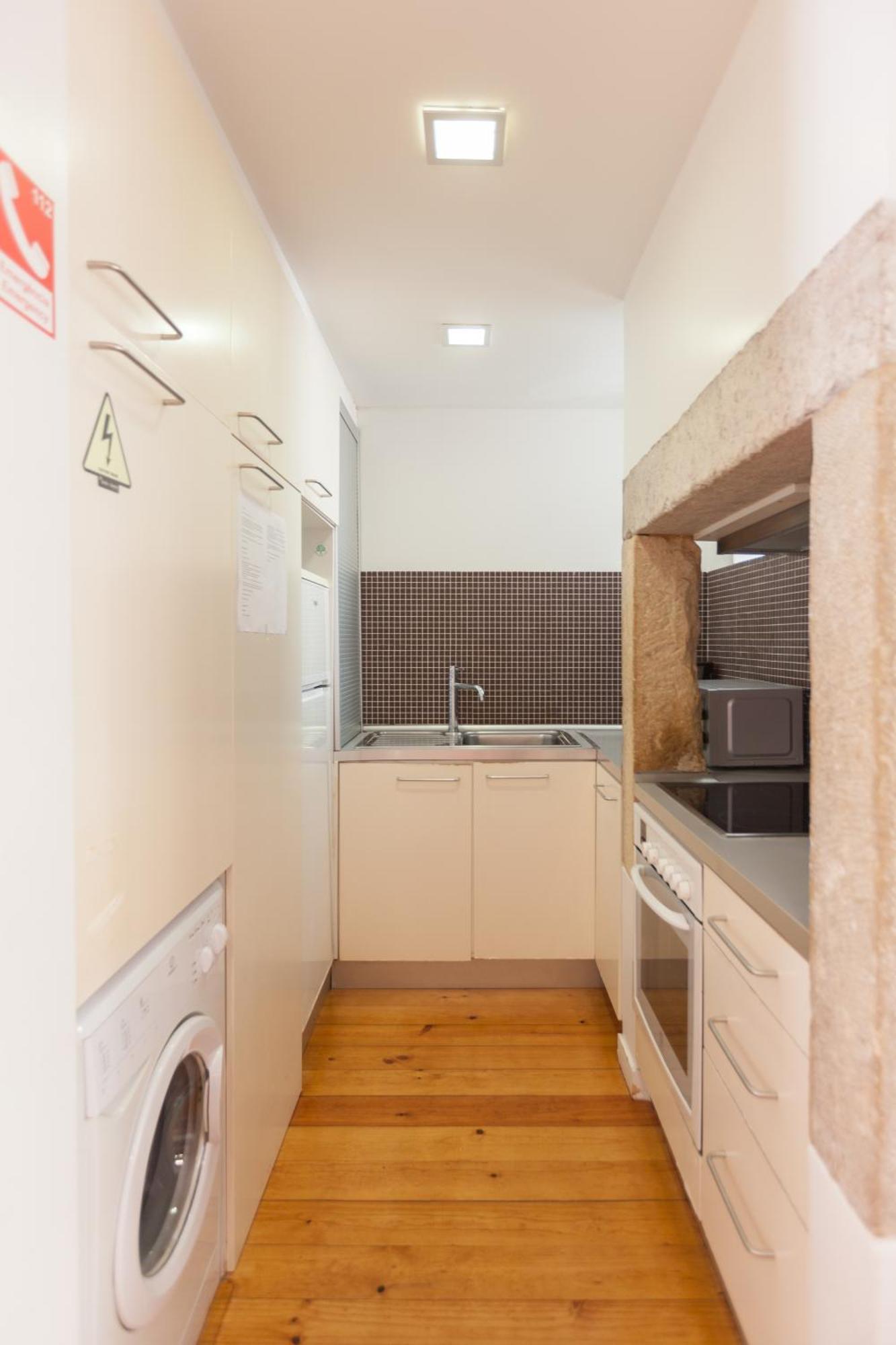 Ferienwohnung Flh Castle Duplex With Terrace Lissabon Exterior foto